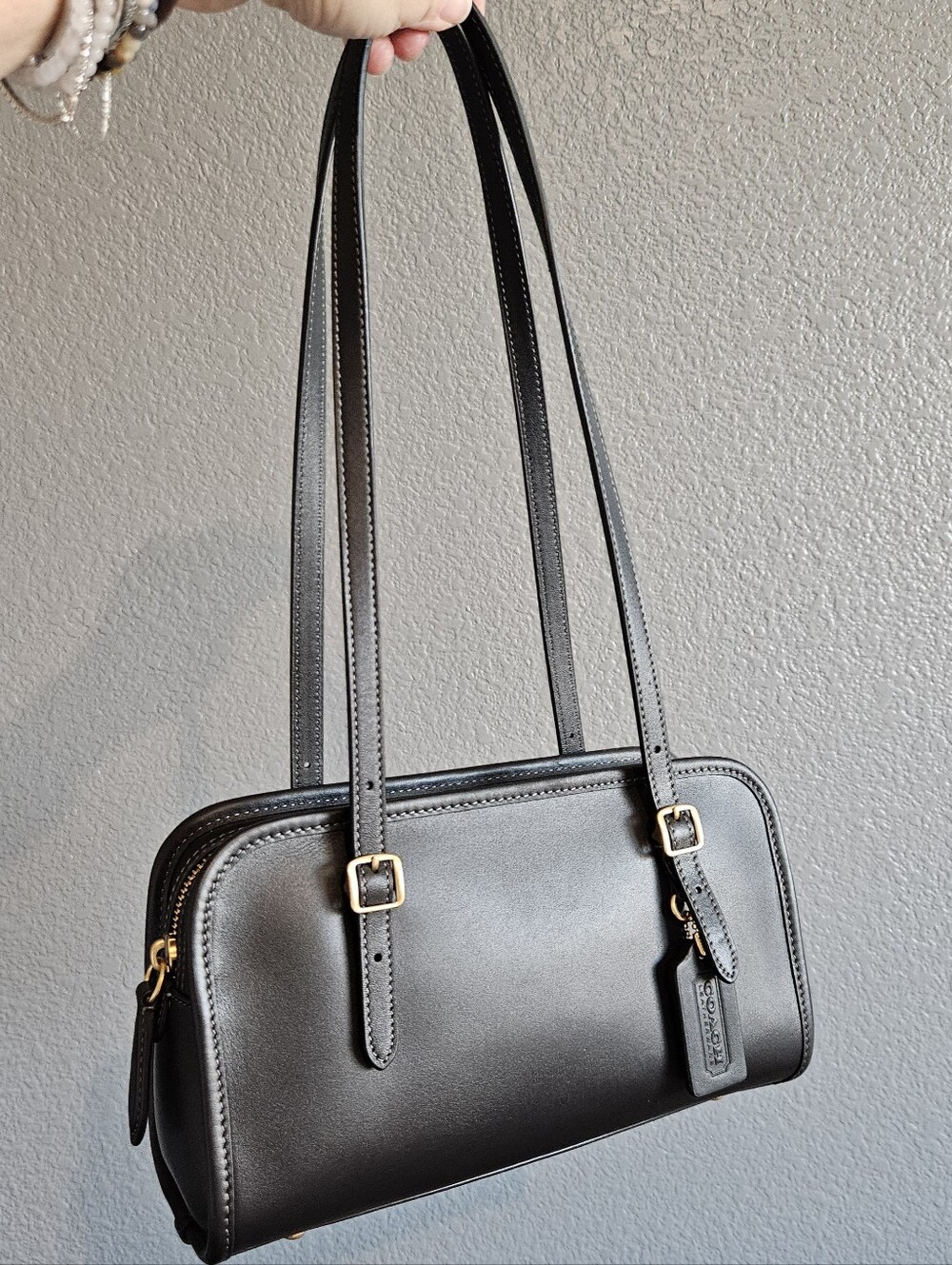 Coach Swing Zip - Black Glovetanned Leather- NWOT